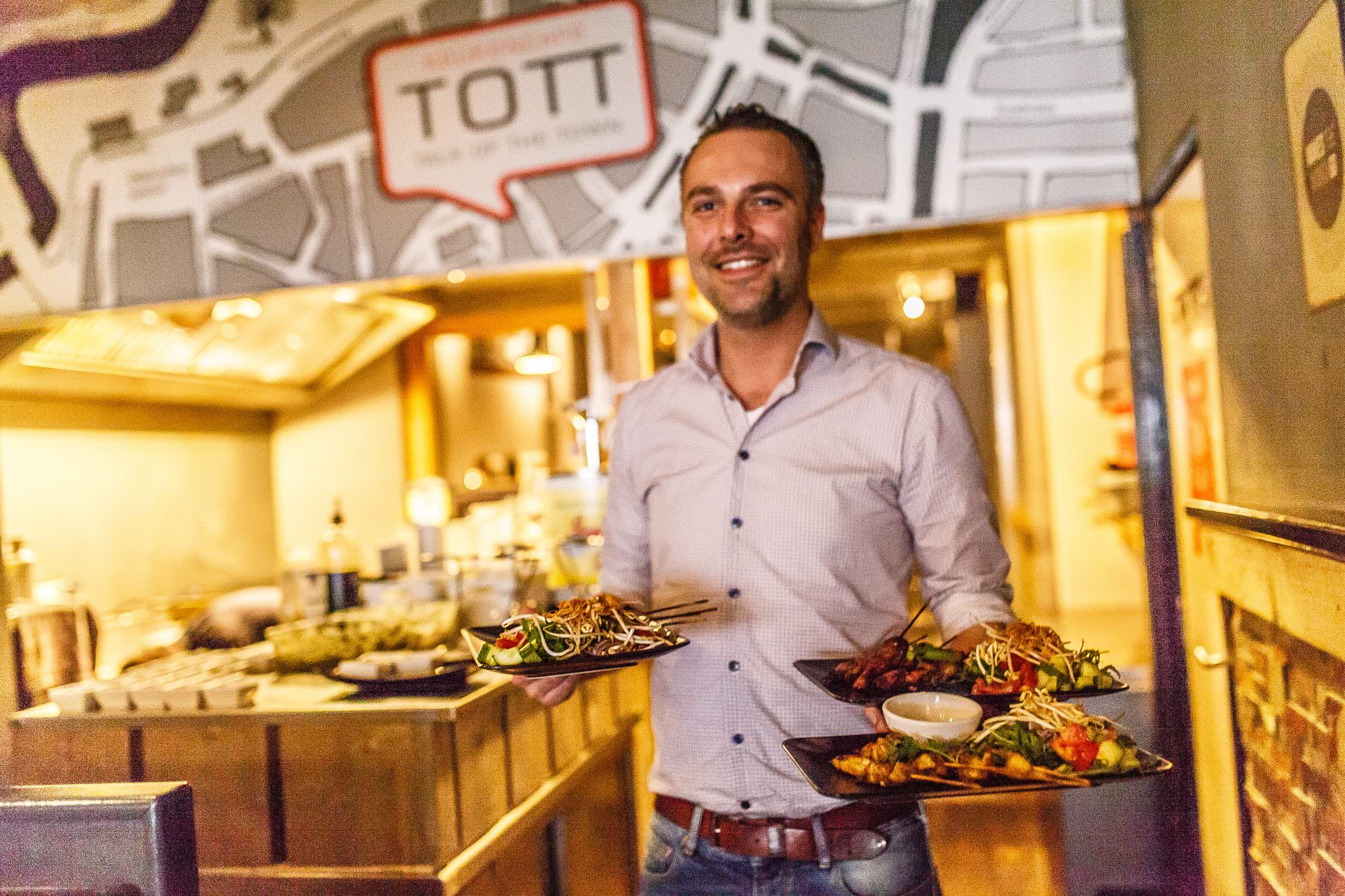 TOTT je dienst bij Tok of the Town