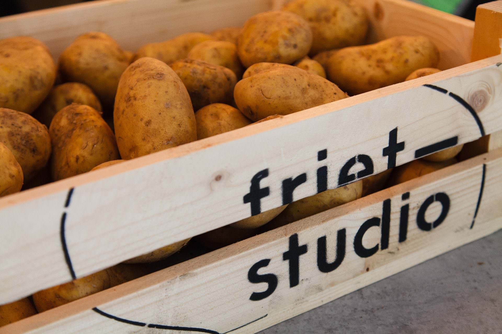 van simpele pieper naar een heerlijk frietje bij... Frietstudio