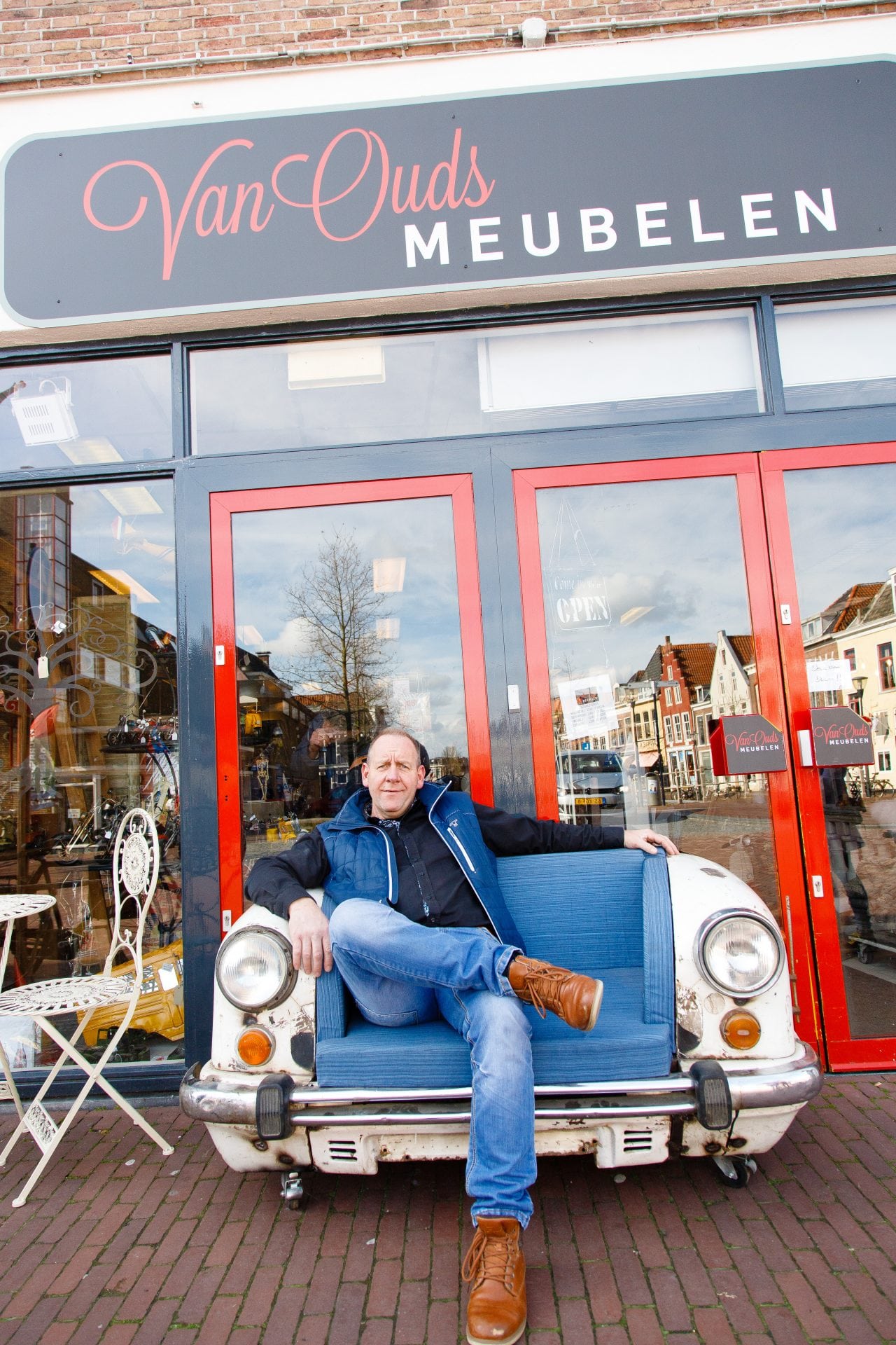 Schat zoeken bij Van Ouds Meubelen