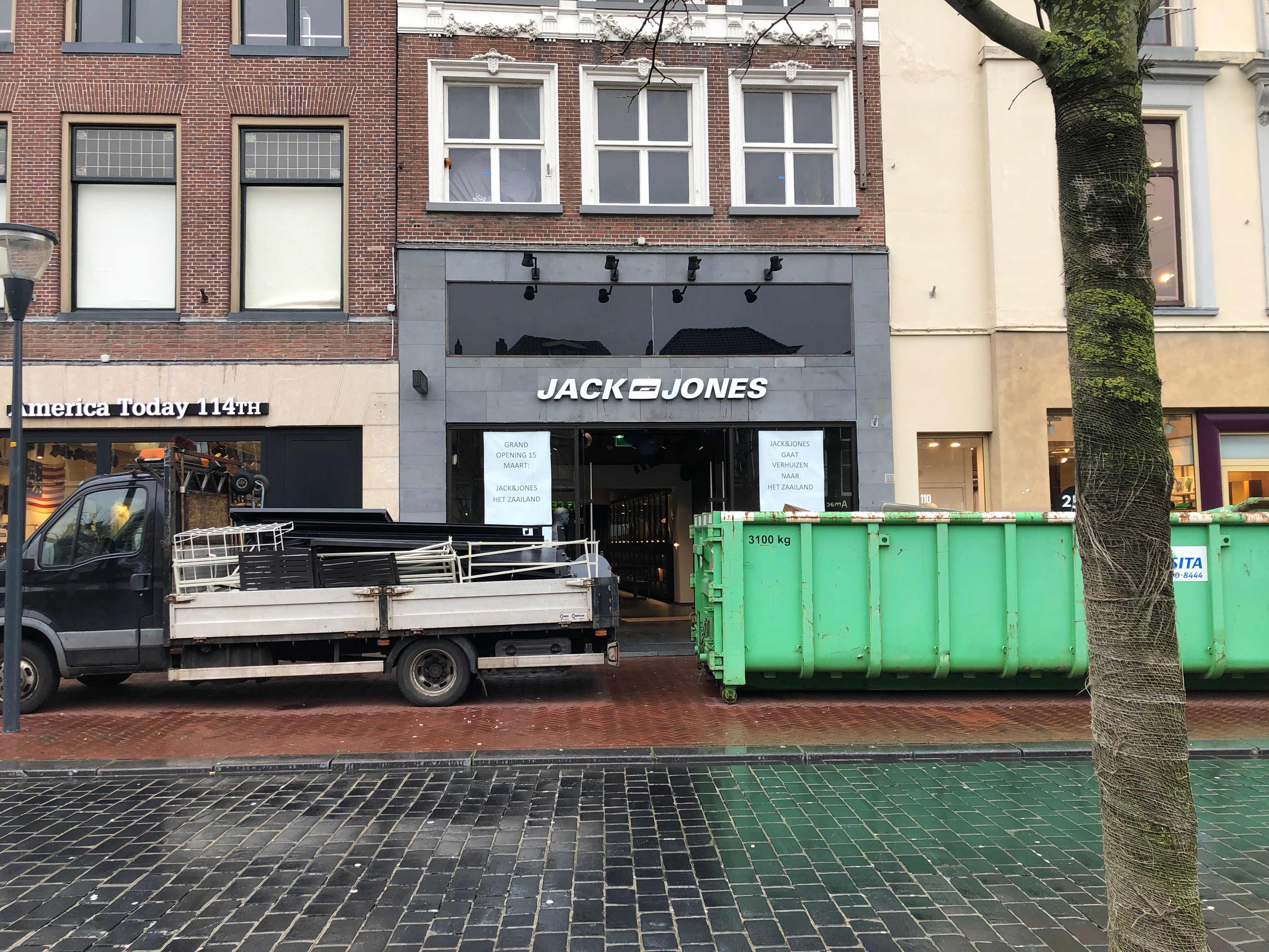 Jack & Jones gaat verhuizen