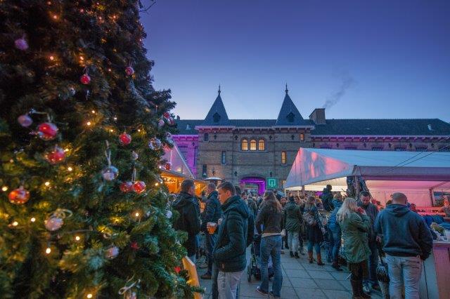 Kerstmarkt in de Blokhuispoort