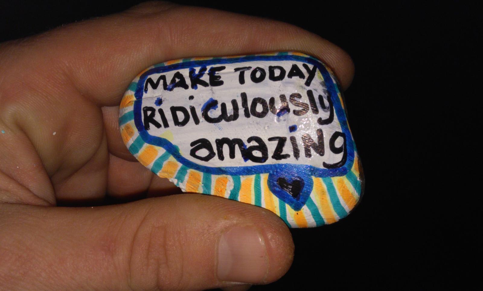 Steentjes met positieve teksten gevonden in Leeuwarden