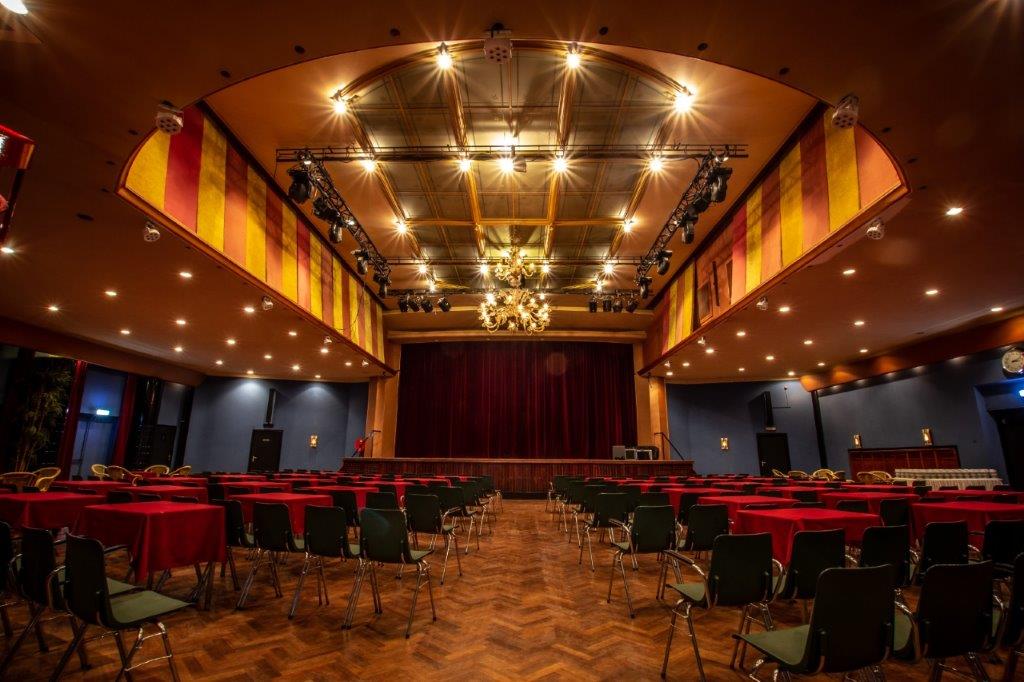 De kroonluchter blijft hangen, de grote winnaar is Zalen Schaaf