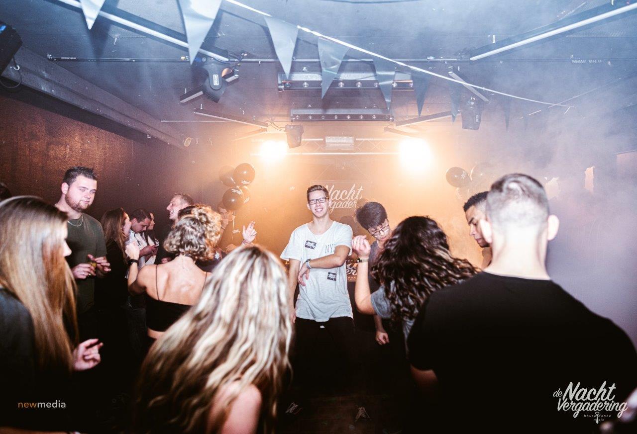 Aanstaande vrijdag: Nachtvergadering x Leeuwarden Livestream