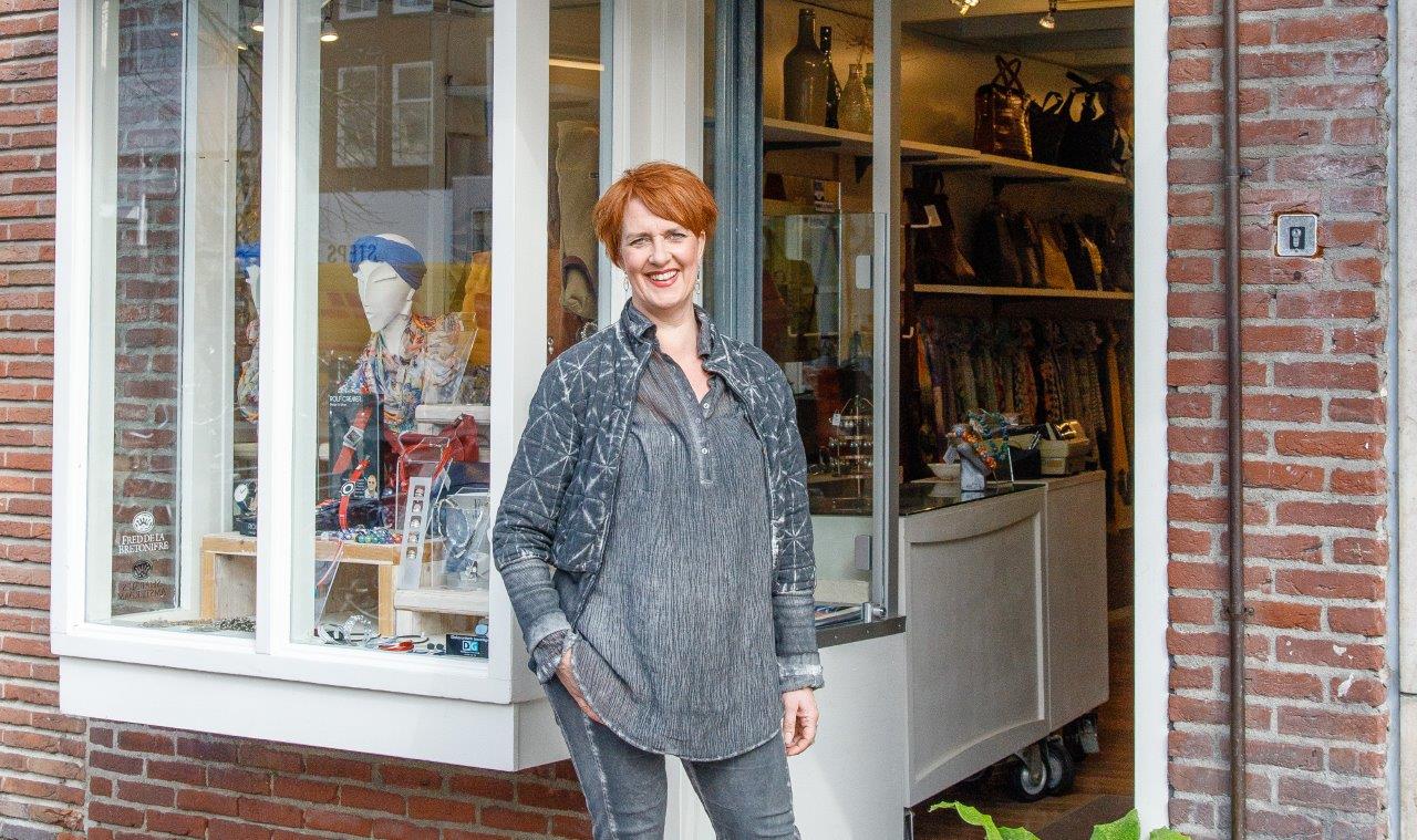 Petit Bijou: Een kleine sieradenwinkel met een groot hart