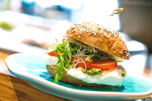 Thuiswerken? Verwen jezelf (of je werknemers) met Broodje Bewust!