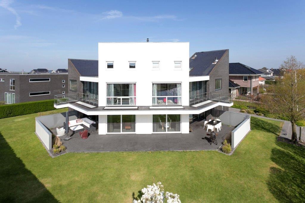 Welkom in ons prachtige droomhuis: It Sinderlân 2, nog steeds te koop