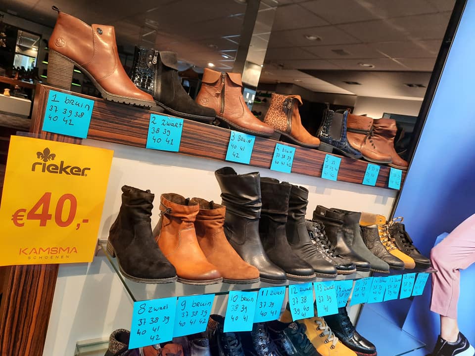 Windowshopping bij Kamsma Schoenen Leeuwarden