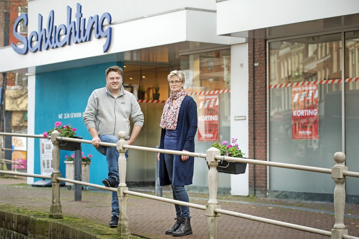 Een fikse uitverkoop en verbouwing bij Schlichting Schoenen (met een minder fijne reden)
