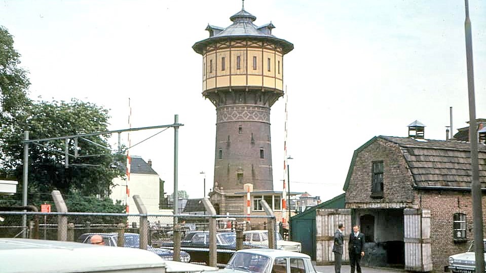 Deze week in Throwback Thursday: de oudste watertoren van Leeuwarden