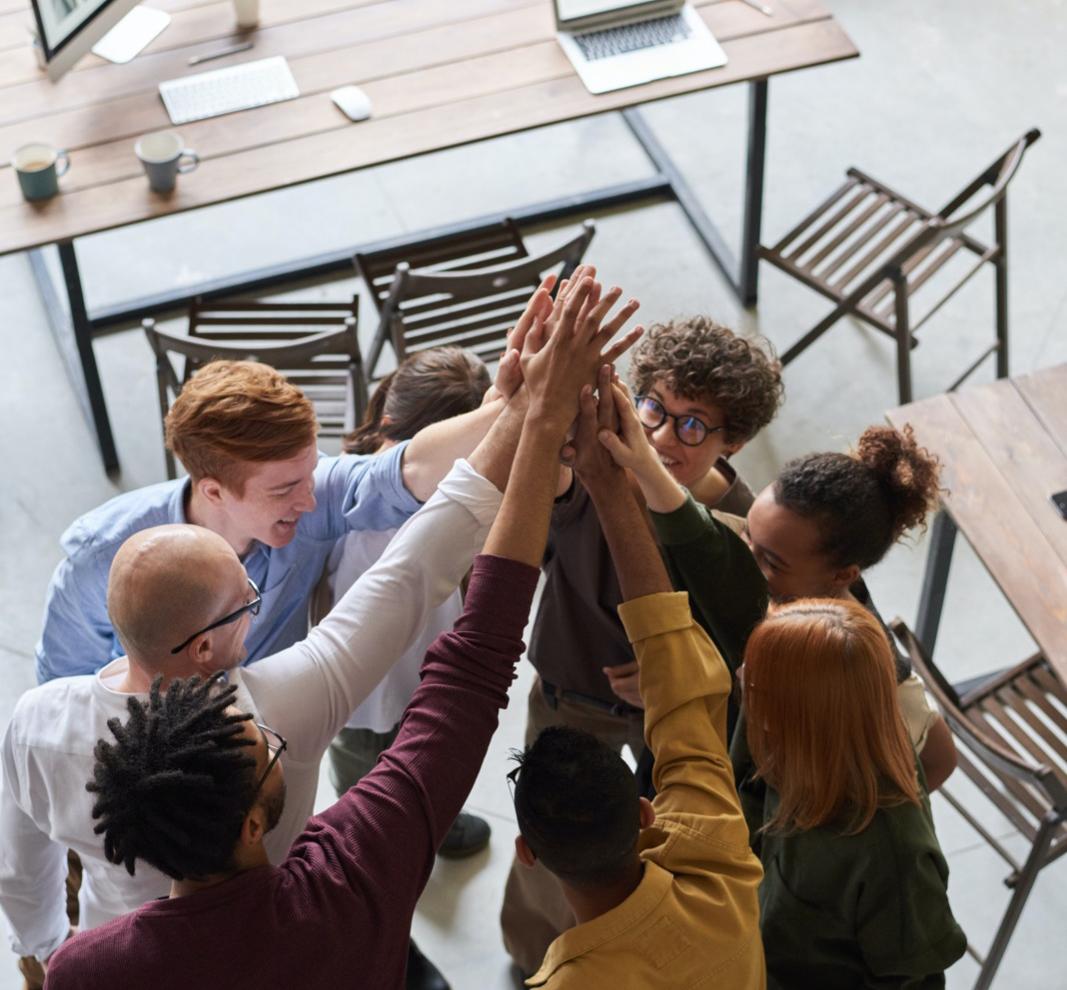 Bewezen: zingen met collega's zorgt voor minder stress op de werkvloer
