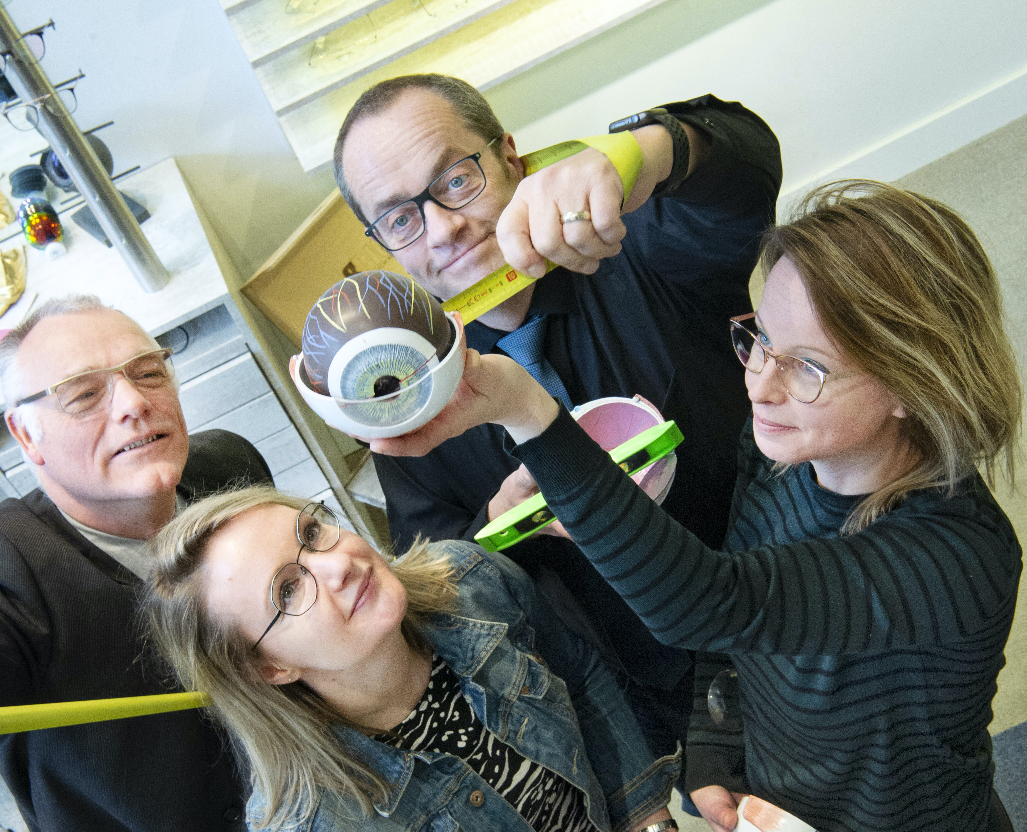 Miedema; voor al uw oogzorg en de laatste brilmode