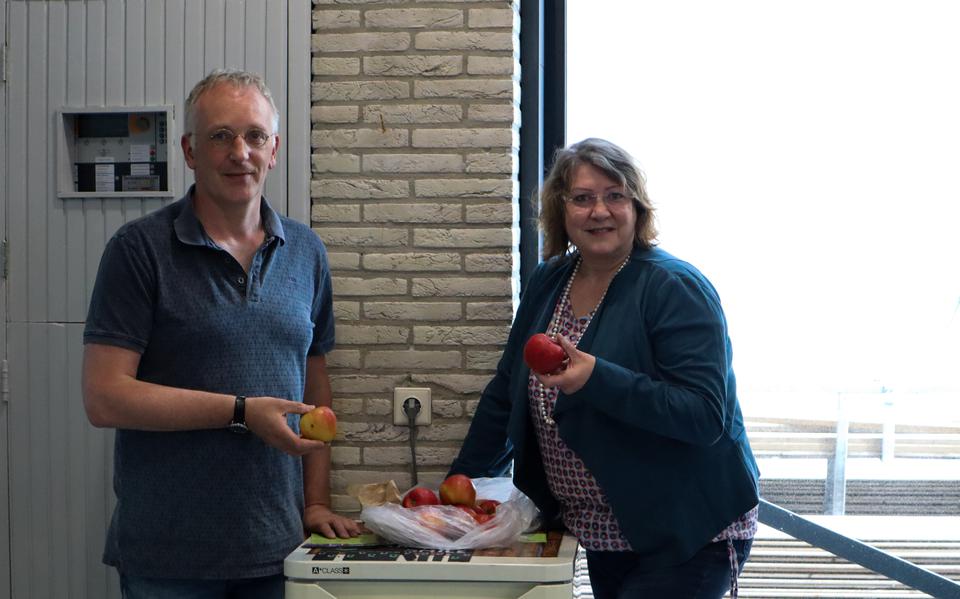 Buurvrouw & Buurvrouw Bus; de buurtkoelkast voor wie even niets heeft