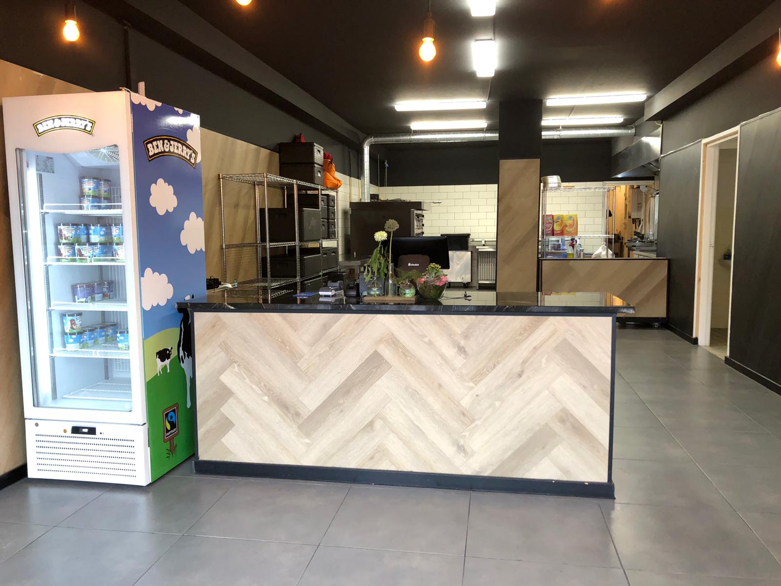 Pizzeria Spartacus viert verhuizing: broodje kebab of shoarma voor maar één euro!