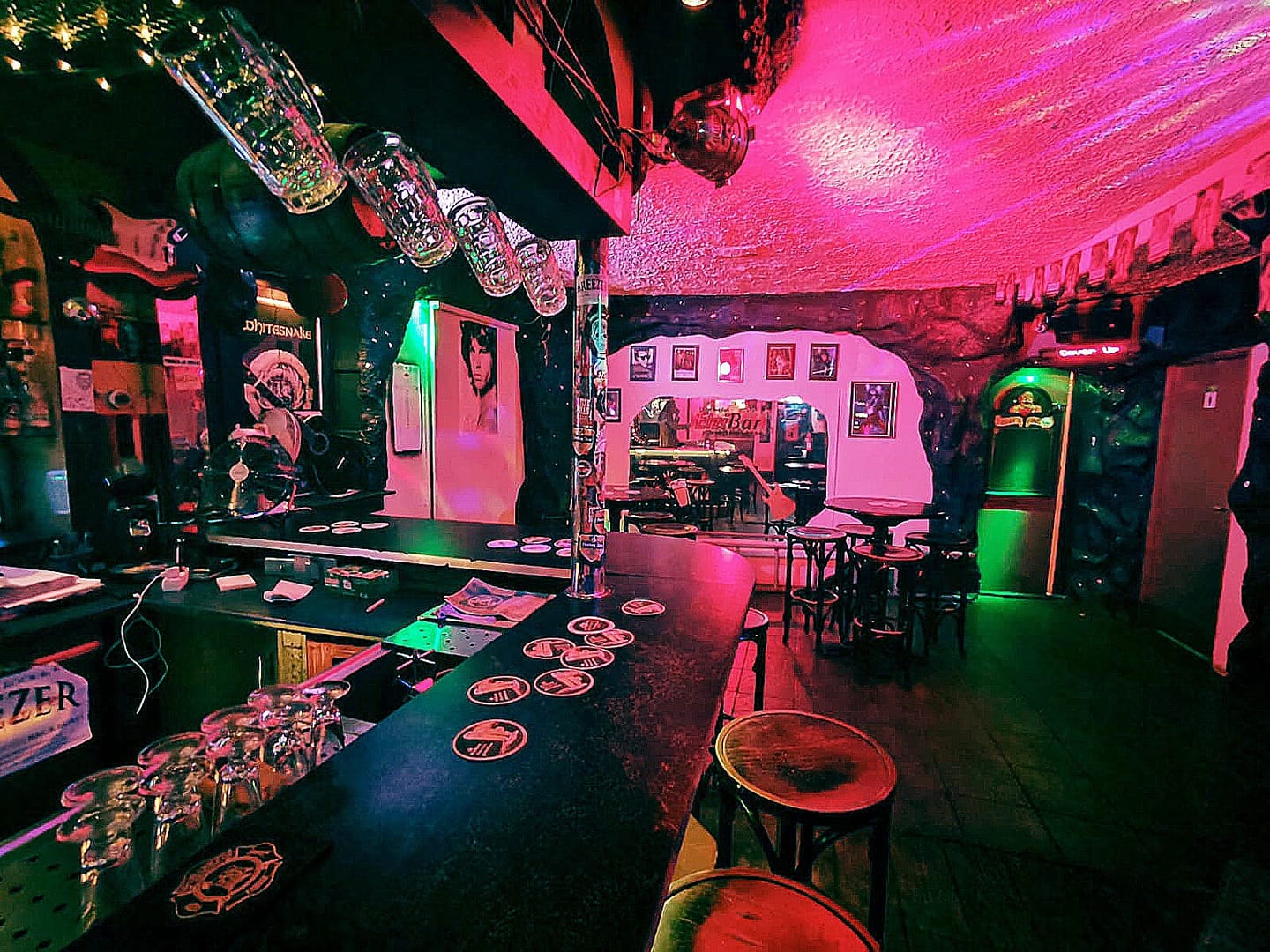 Help Elzibar ClassicRockCafé in deze donkere tijd - GoFundMe