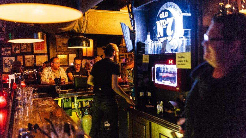 Muziekcafé Scooters: dé bar in Leeuwarden met elk weekend live muziek