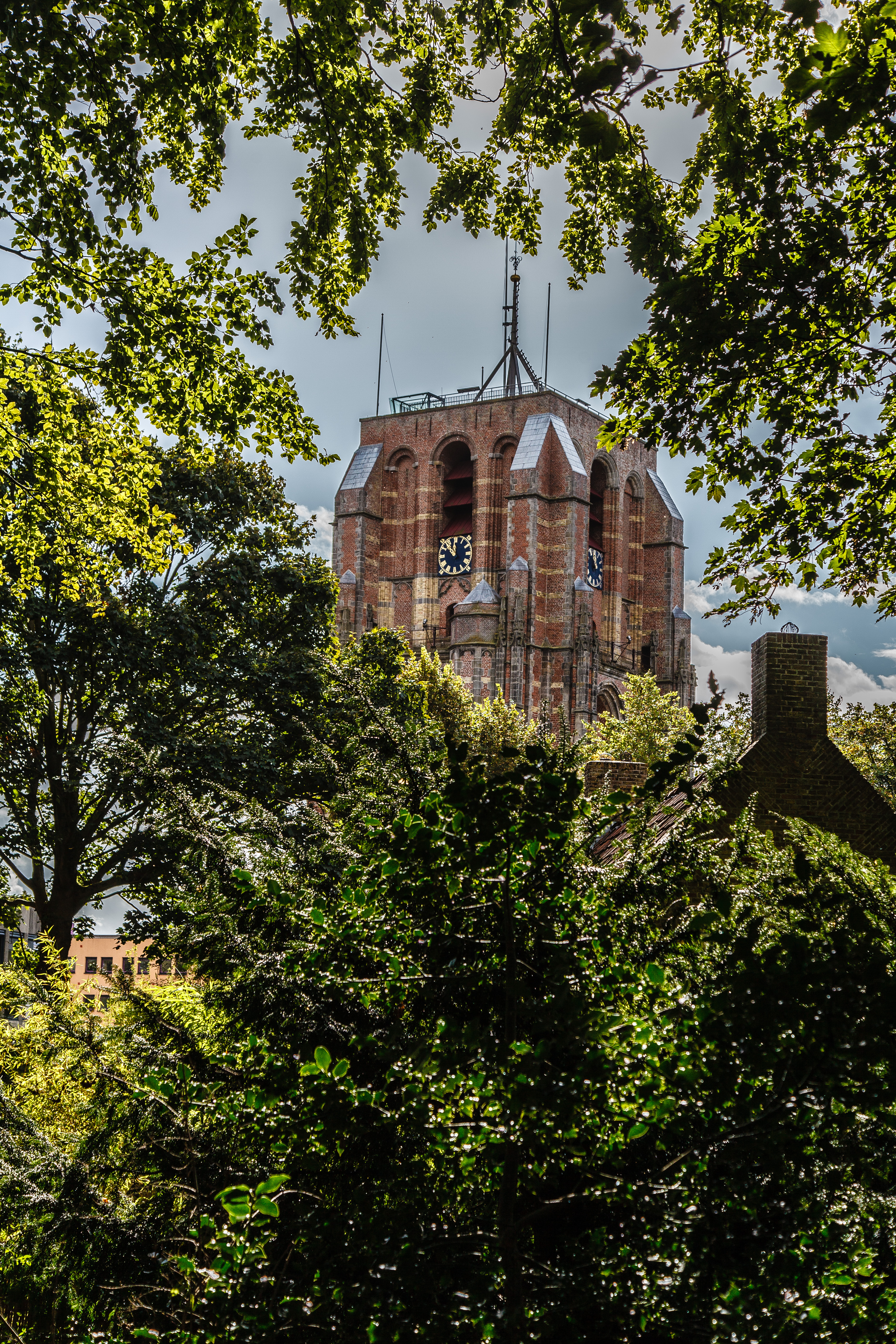 De Oldehove is weer toegankelijk voor publiek: beklim de 183 treden en kijk je ogen uit!