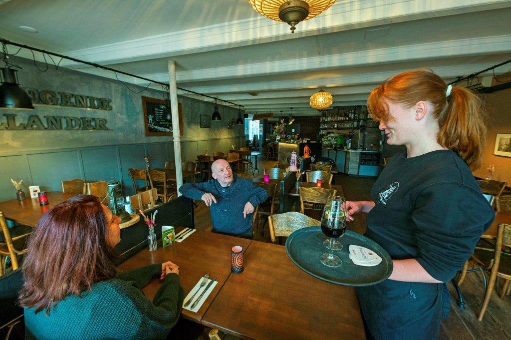 Sfeervol uit eten doe je bij De Vliegende Hollander