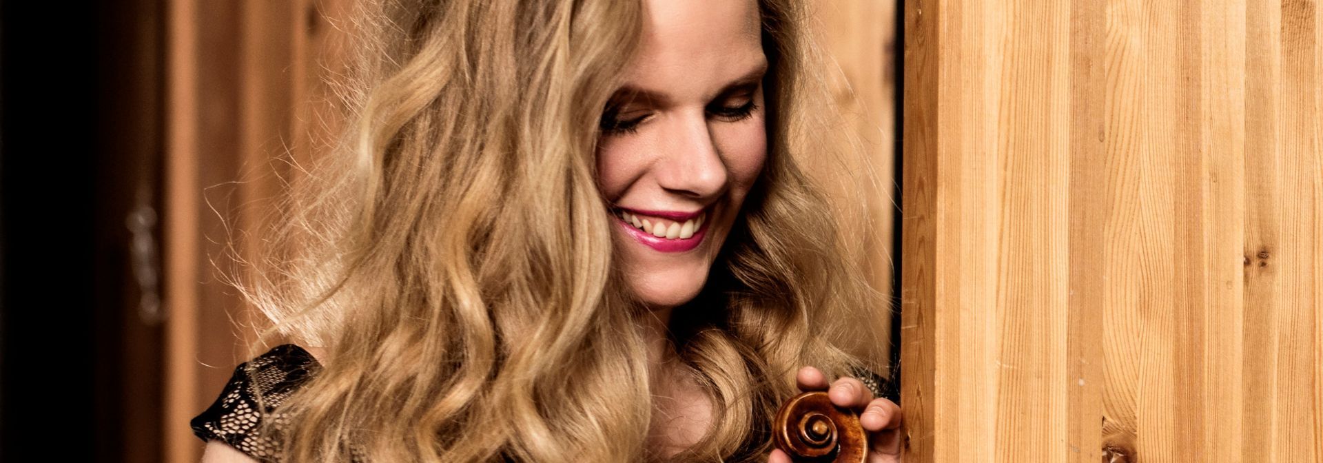 Simone Lamsma speelt Tsjaikovski