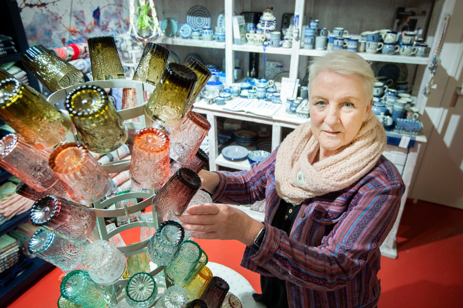 De Pluymgraaff: van aangenaam aardewerk tot kleurrijke kleding