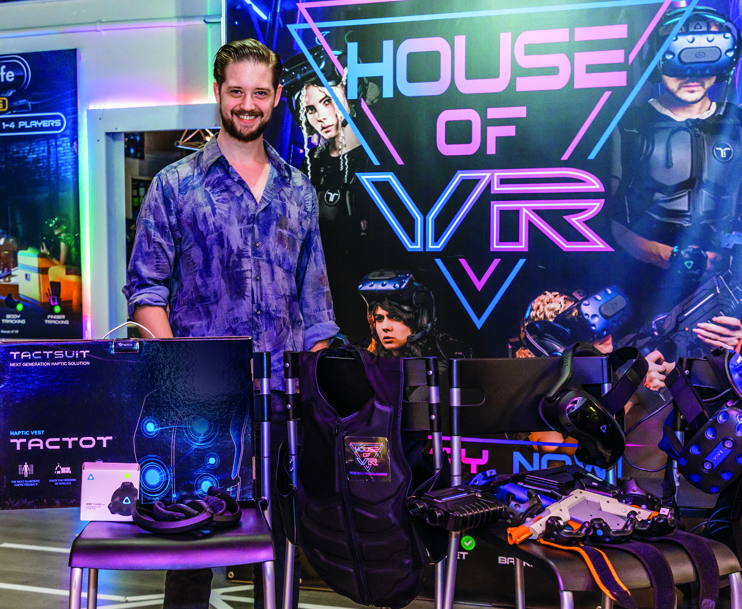 Vechten in de loopgraven, overleven op een onbewoond eiland of zombies vermoorden: je doet het bij House of VR in Leeuwarden