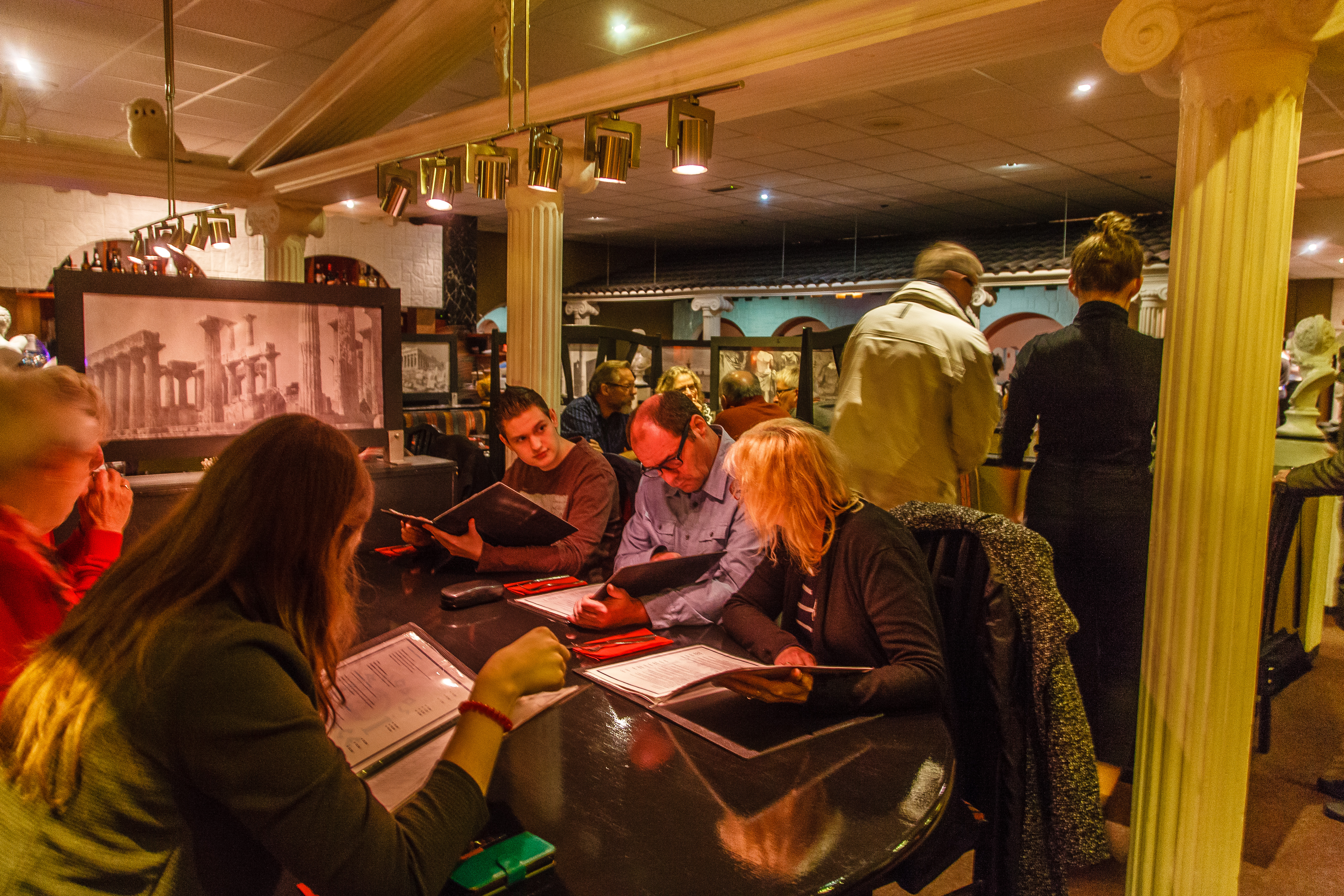 Een stukje Griekenland in Leeuwarden: Rhodos Palace aan het Ruiterskwartier!