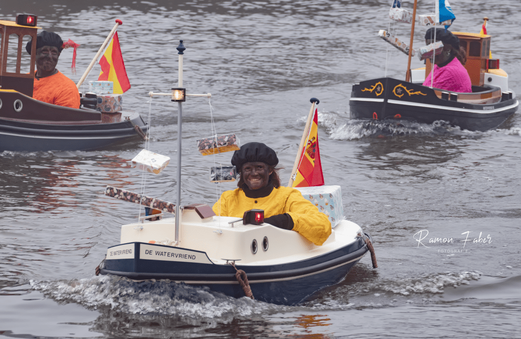 Fotoserie: de intocht van Sinterklaas in de Prinsentuin