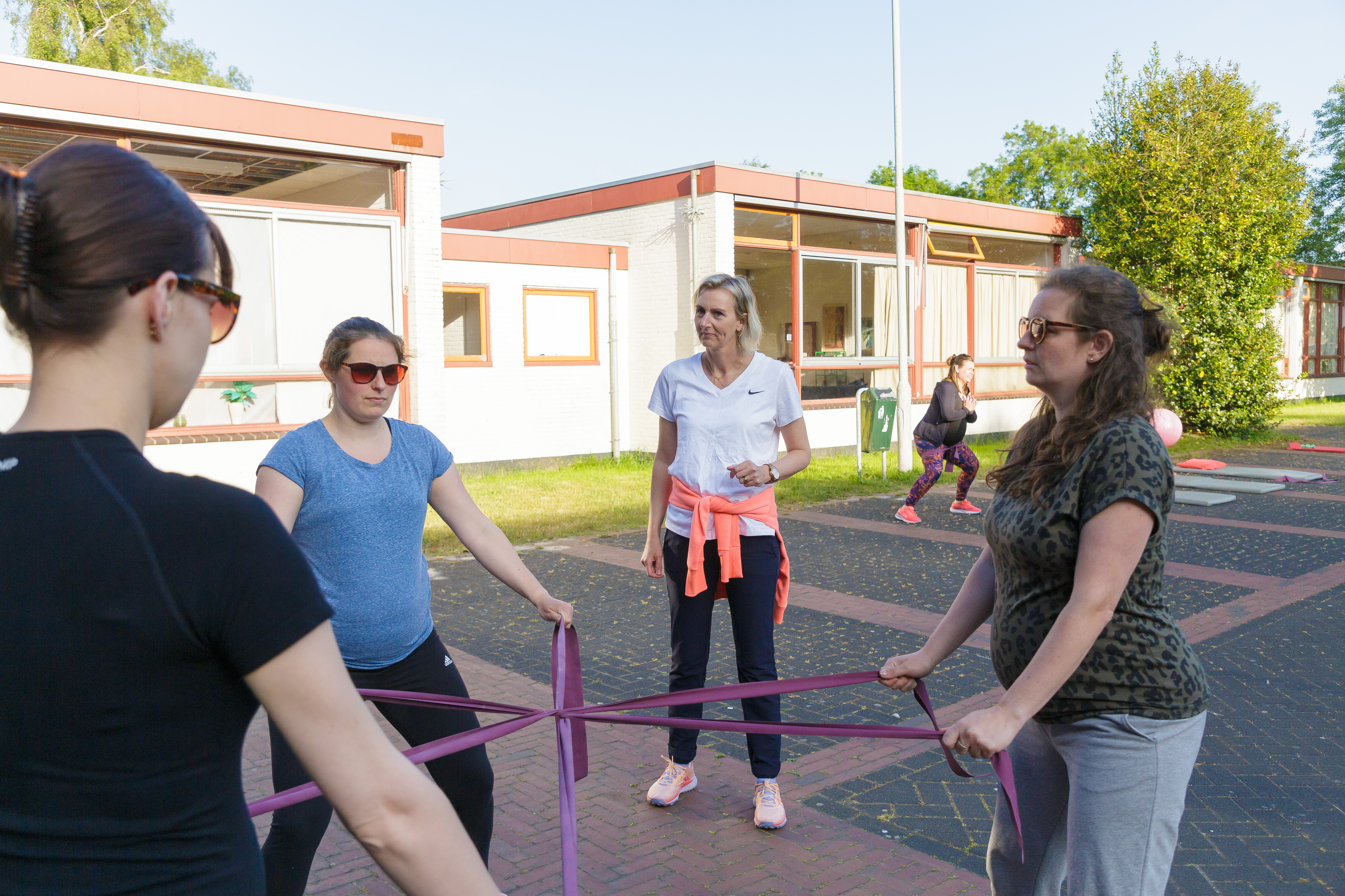 FIT BLIJVEN TIJDENS JE ZWANGERSCHAP? Schakel de Earebarre in!