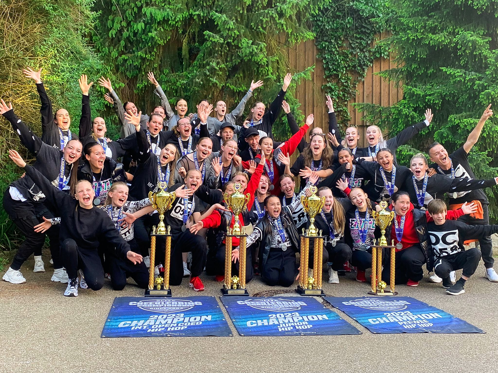 Triomfantelijke overwinningen voor Dance Company 058: Europees Kampioenen uit Leeuwarden!