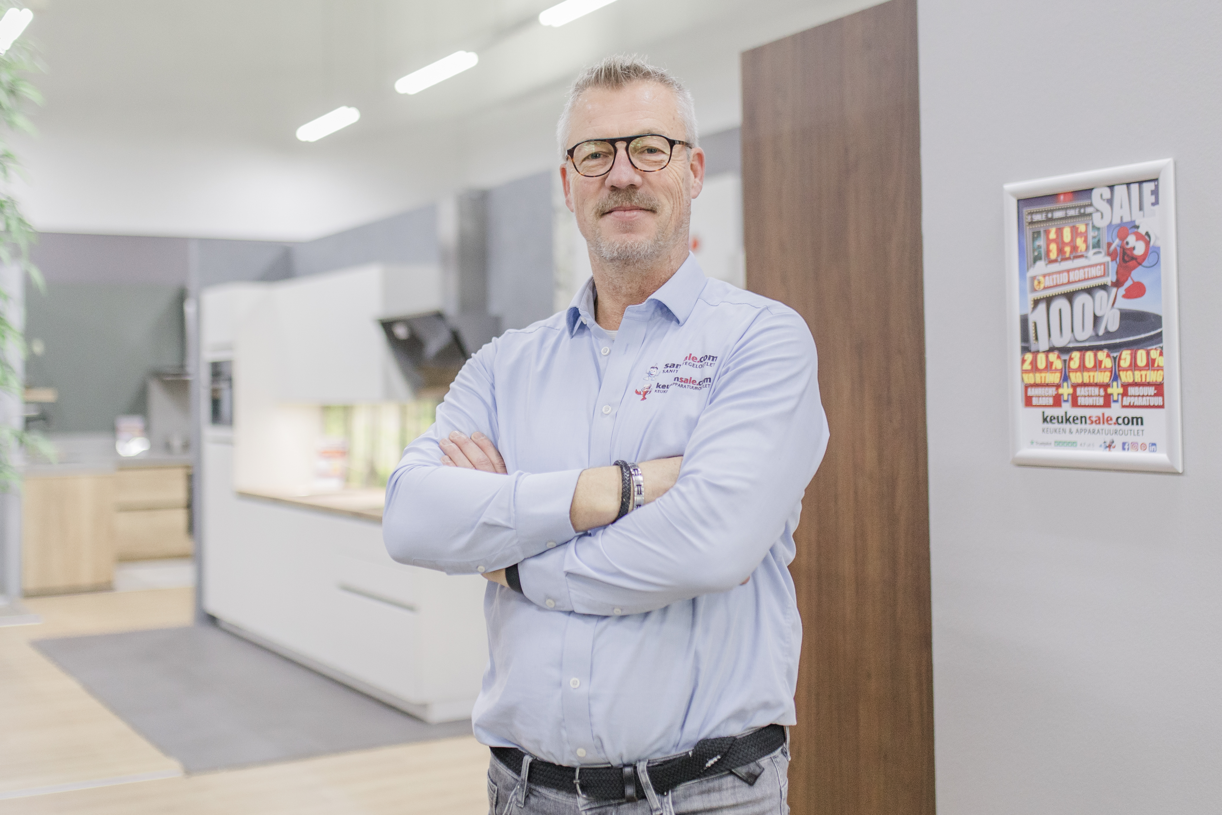 Ontdek de nieuwste trends in keuken- en badkamerdesign door de experts van Sanisale en Keukensale