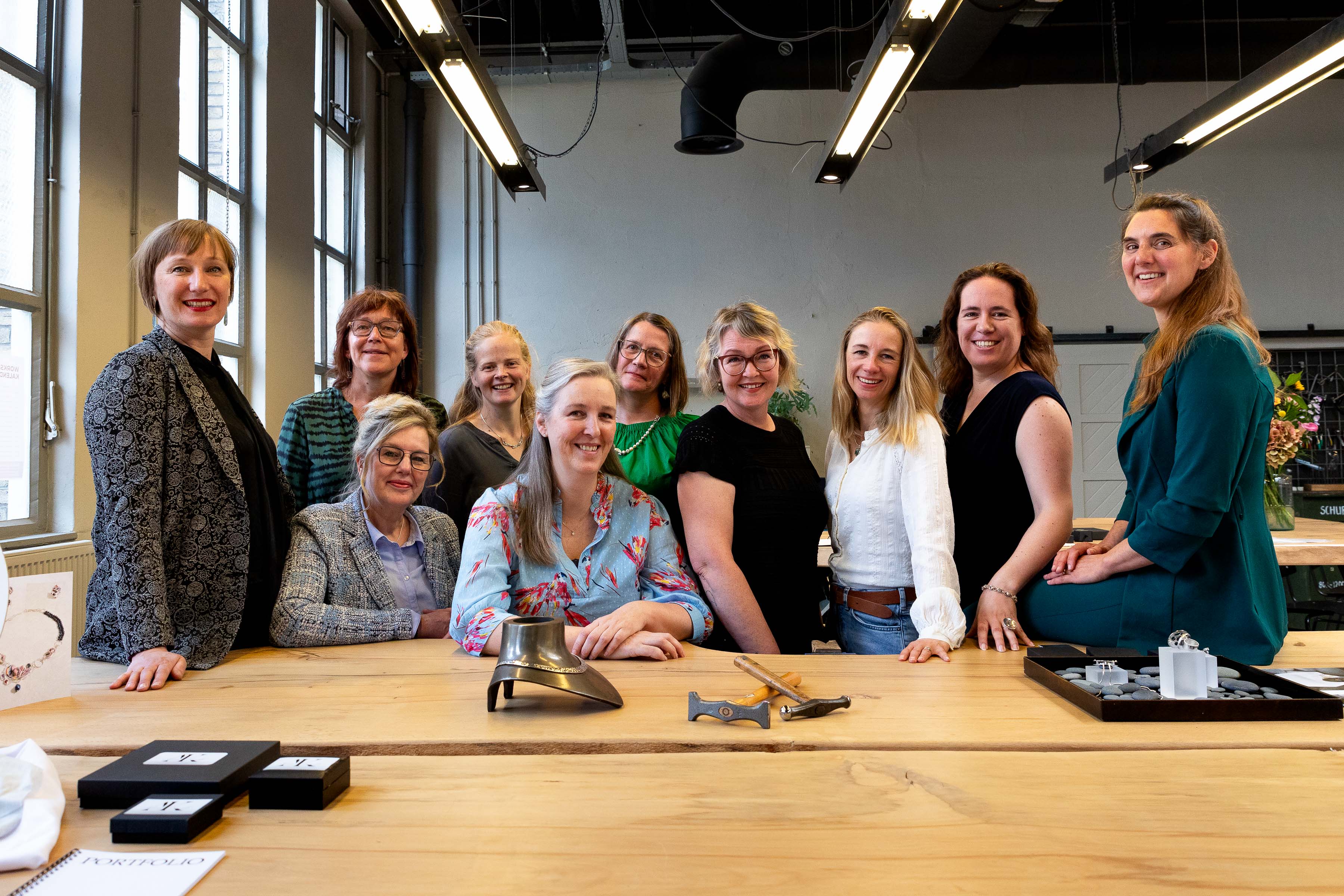 Liefde voor het ambacht vertaald in unieke afstudeercollecties van 9 edelsmeden uit heel Friesland, Groningen, Overijssel en Oldenzaal